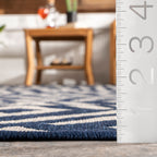 Winged Birdseye Lattice Indoor/Outdoor Rug | Navy