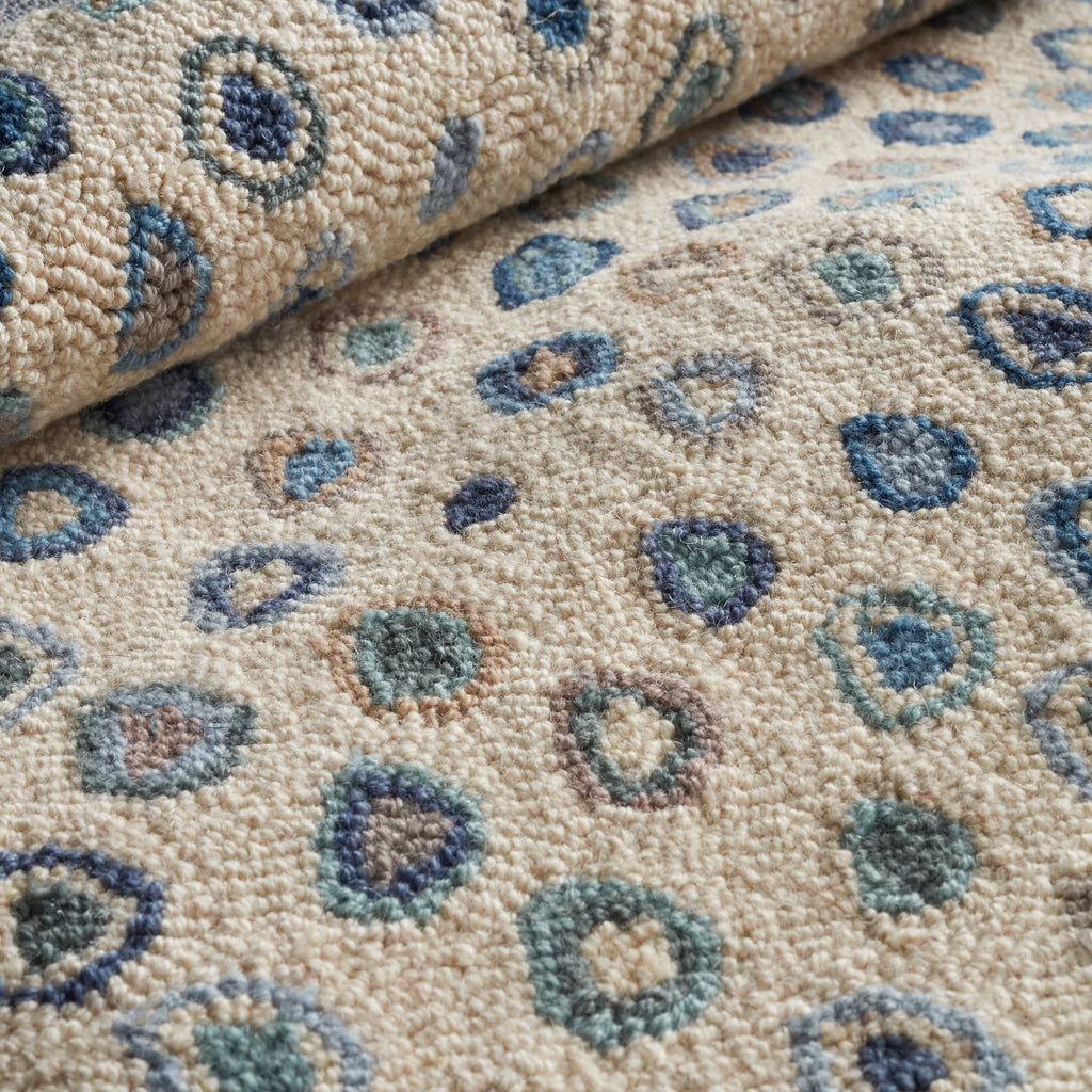 Cat's Paw Hand Micro Hooked Wool Rug | Mineral