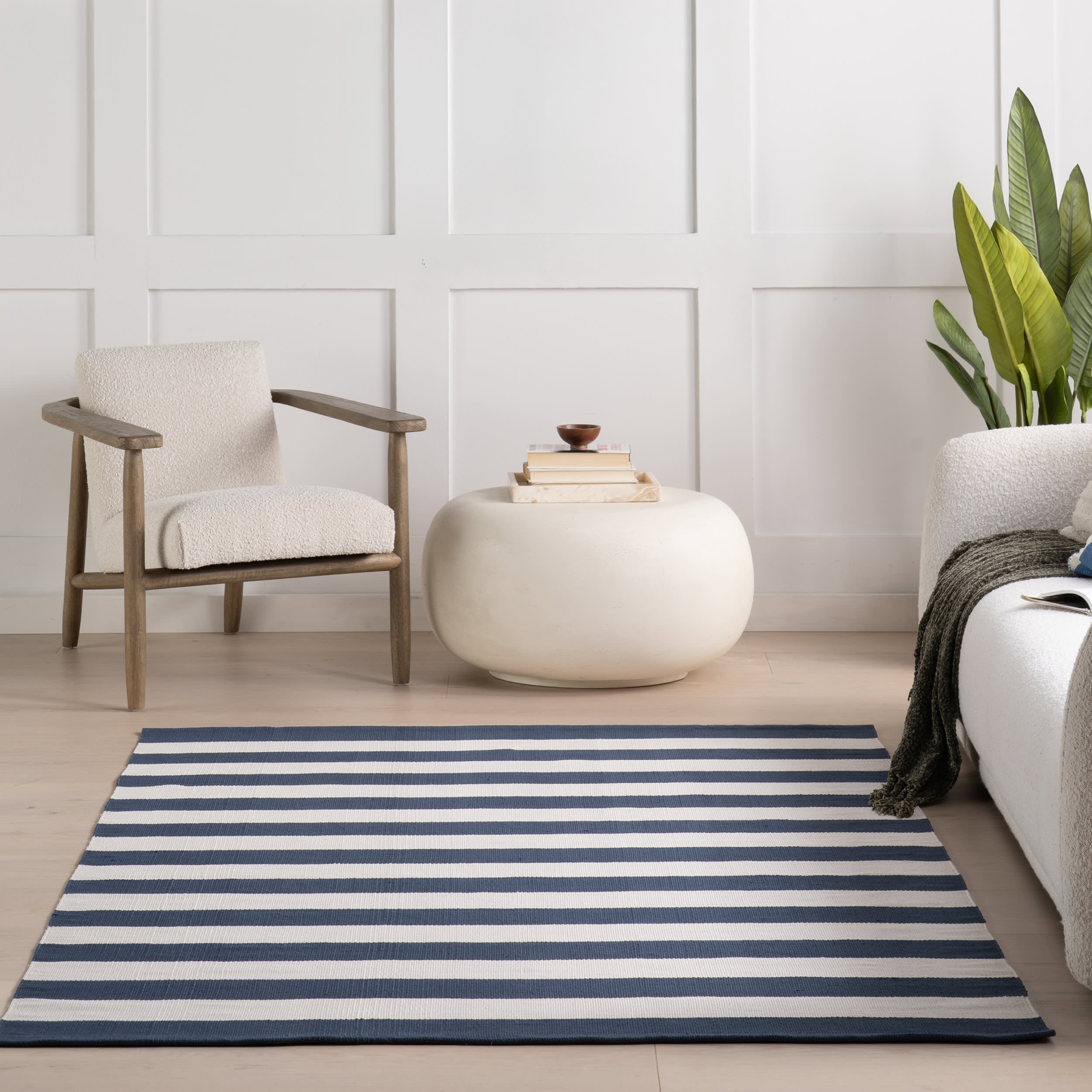 Banks Stripe Handwoven Indoor/Outdoor Rug | Navy