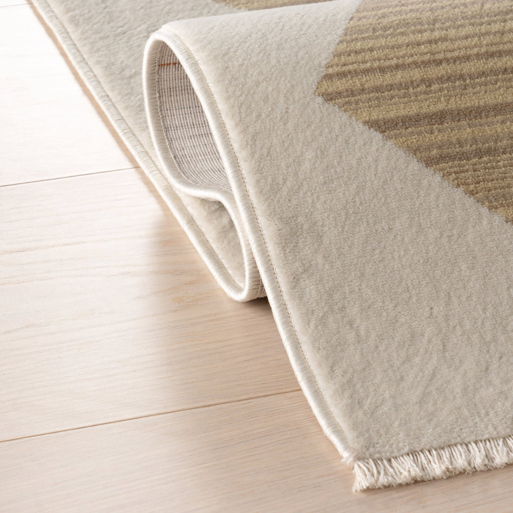 Vanni Checkered Fringed Rug | Ivory