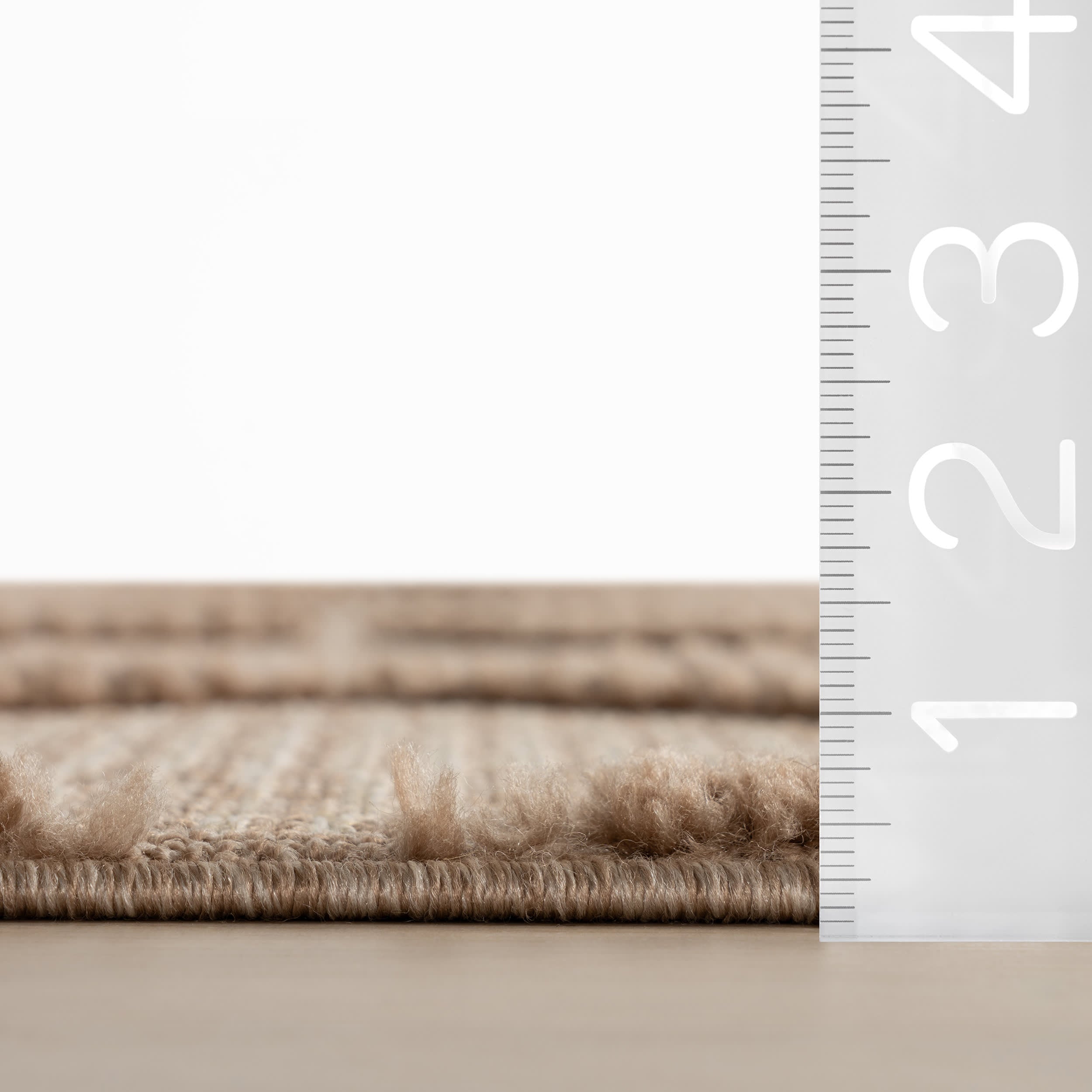 Aylin Diamond Tasseled Rug | Tan