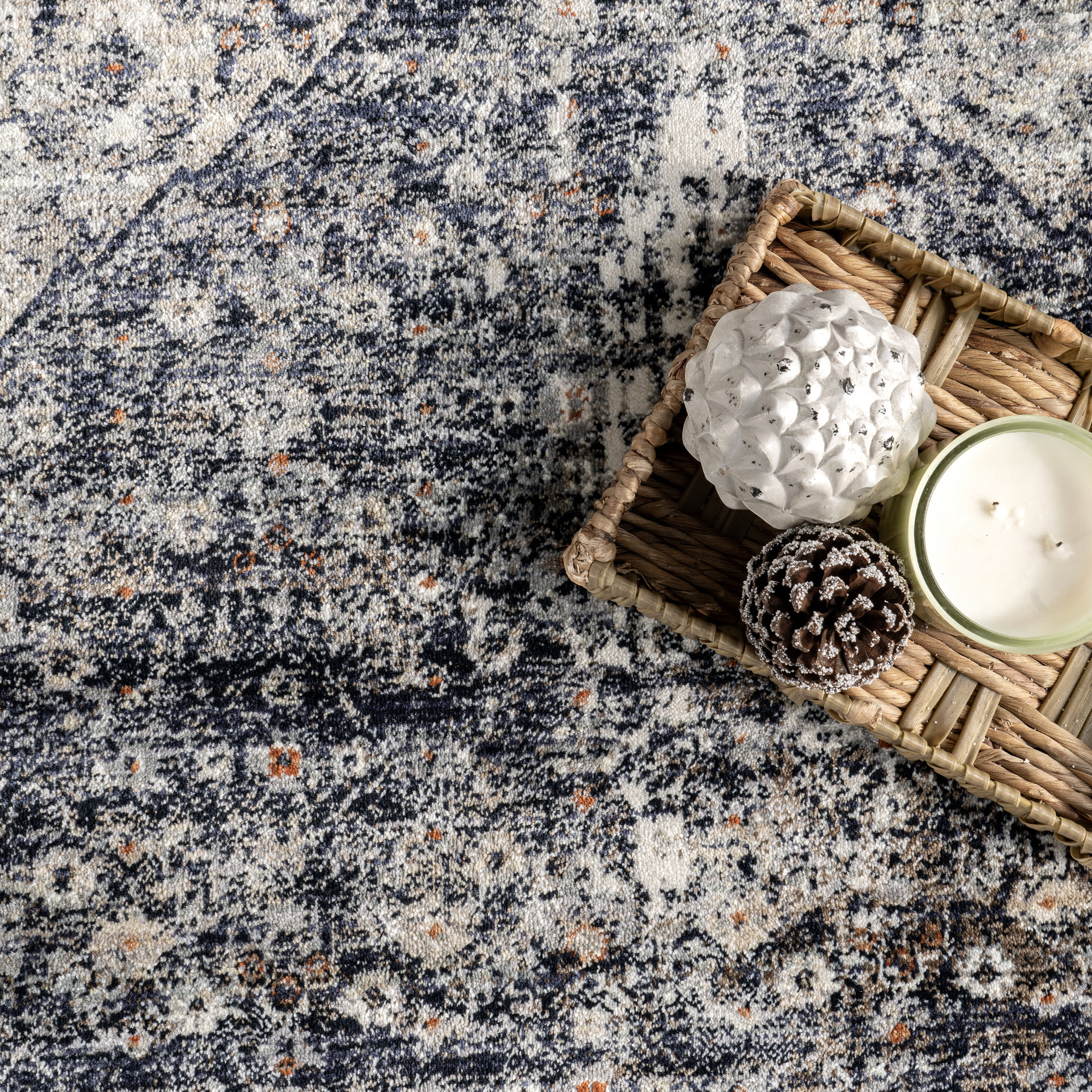 Vintage Medallion Fringe Rug | Navy