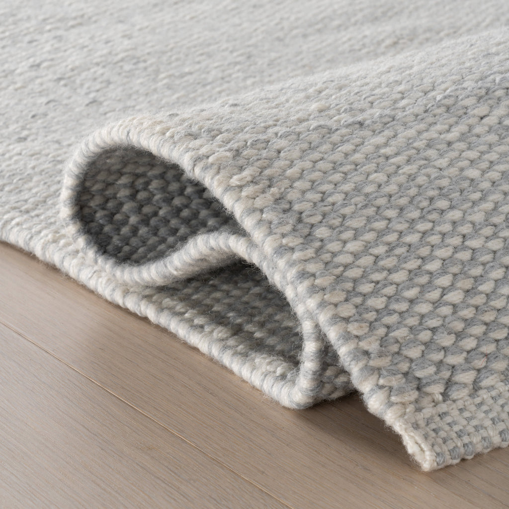 Pebble Handwoven Performance Rug | Grey