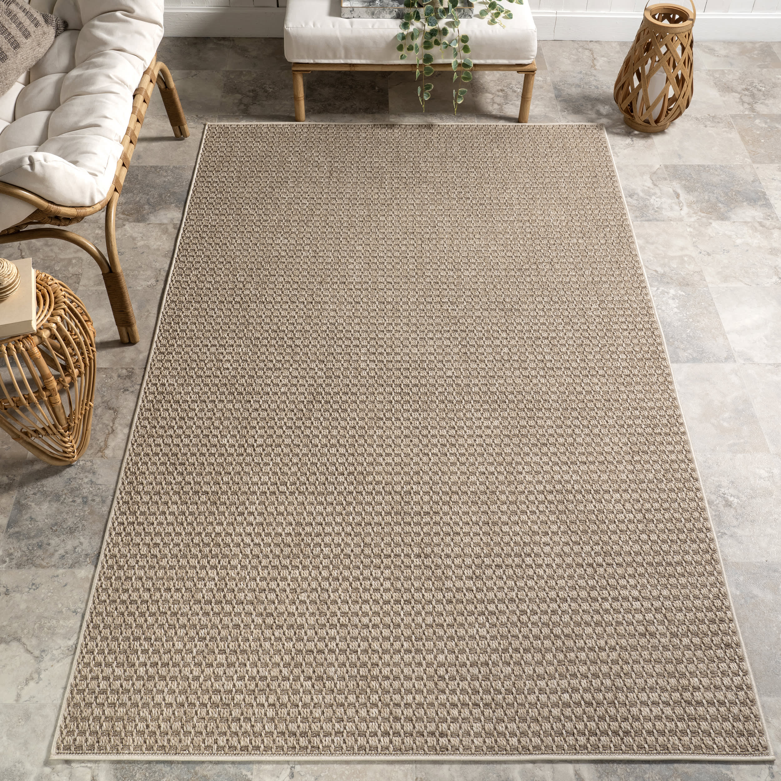 Alora Textured Geometric Indoor/Outdoor Rug | Neutral