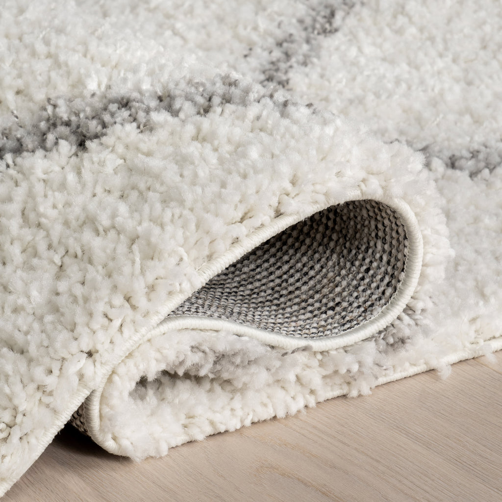 Easy Shag Lattice Rug | White
