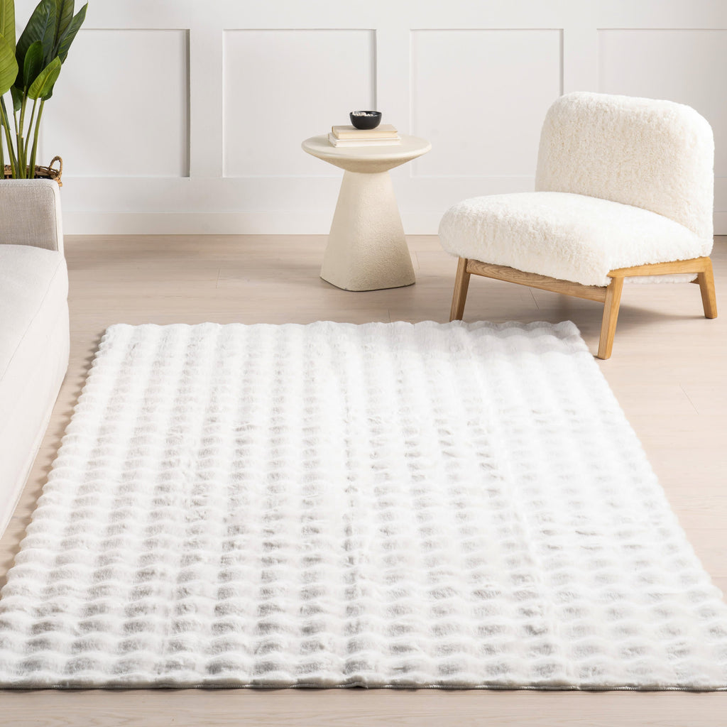 Ivana Checkered Plush Cloud Washable Rug | Off White