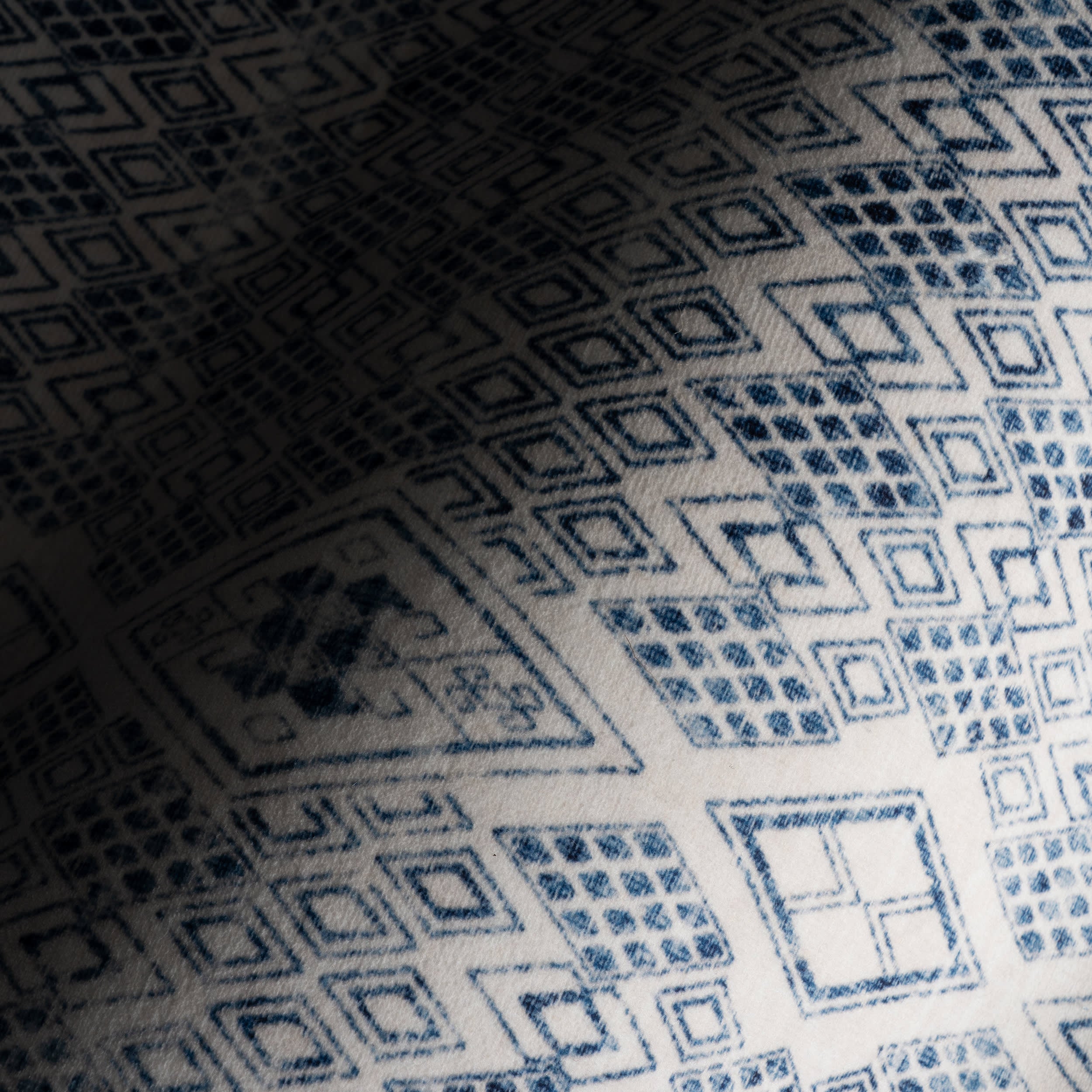 Benica Modern Geometric Washable Rug | Blue