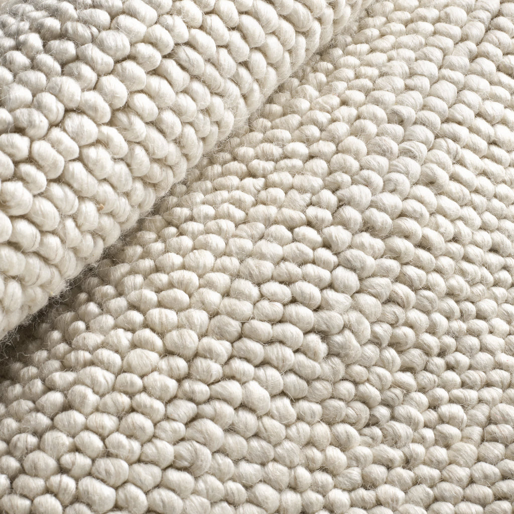 Niels Handwoven Wool/Viscose Rug | Ivory