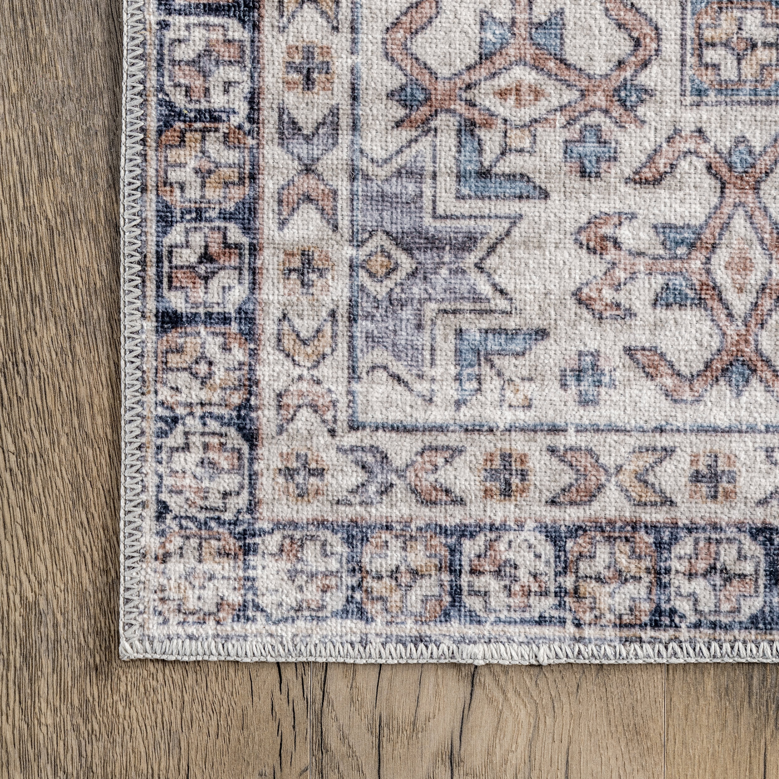 Allison Faded Washable Rug | Blue