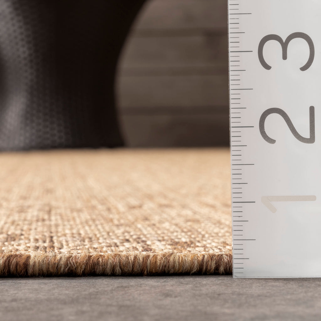 Filigree Indoor/Outdoor Flatweave Rug | Brown