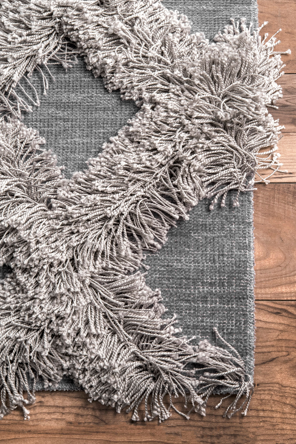 Shaggy Diamond Trellis Rug | Silver