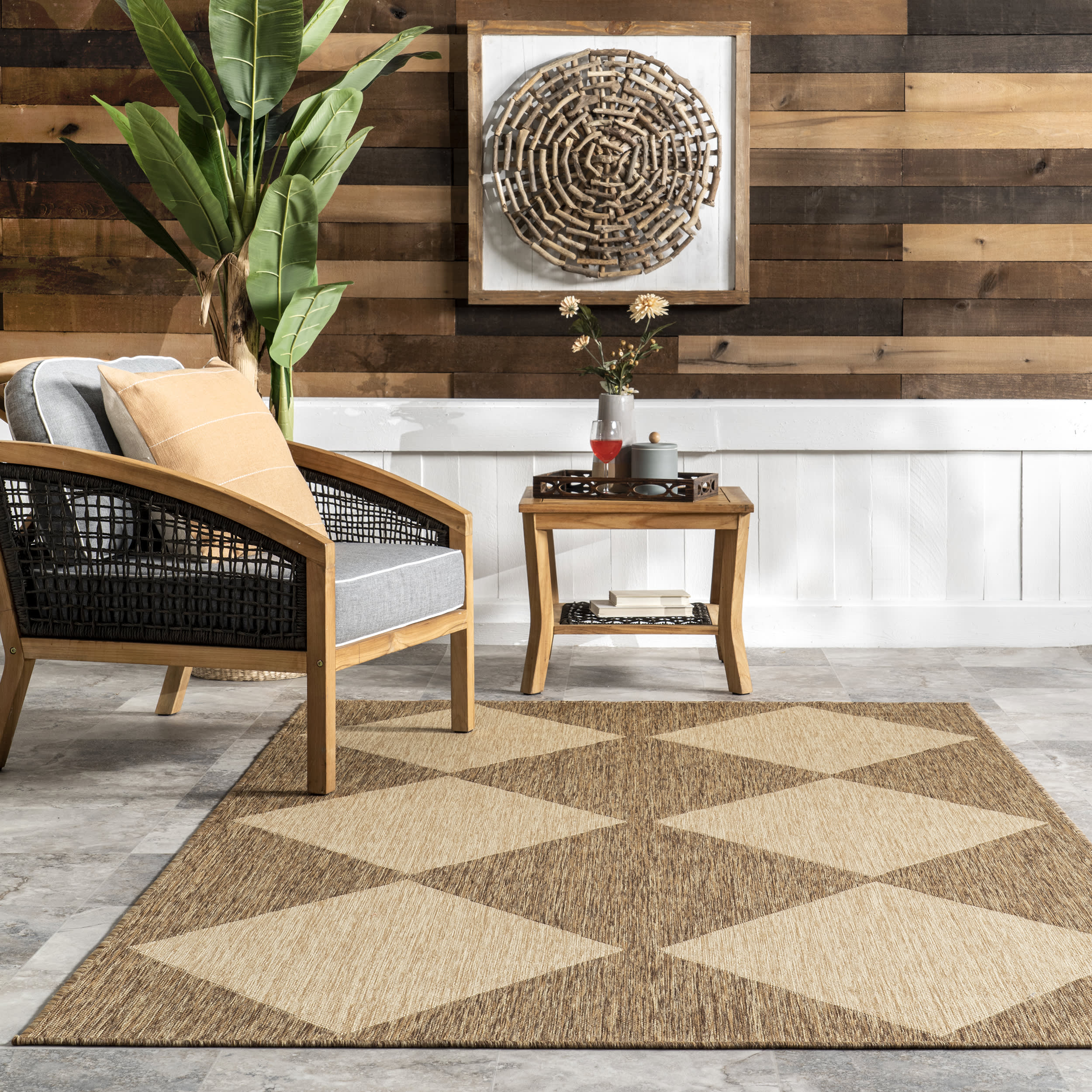 Meyari Indoor/Outdoor Checkered Rug | Brown