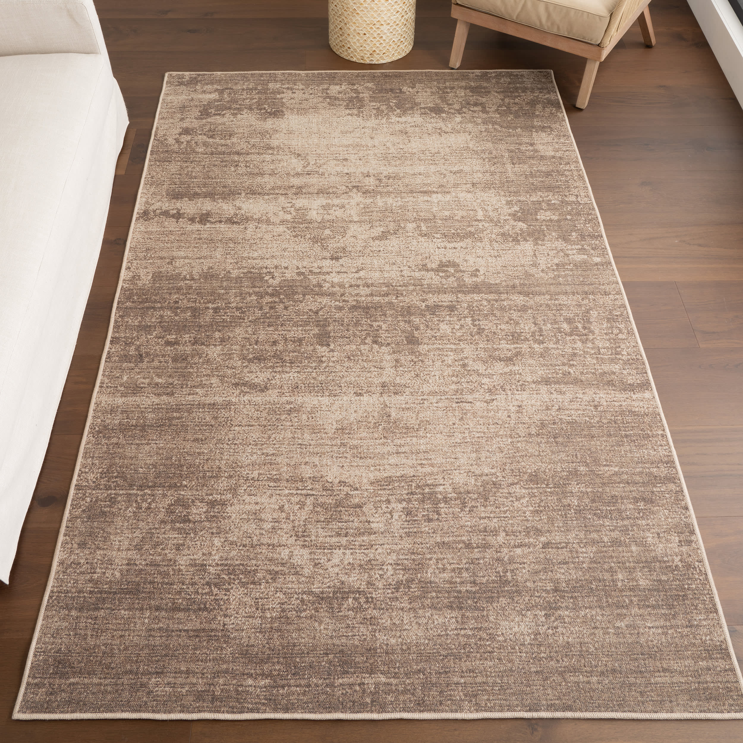Evelina Vintage Solid Washable Rug | Brown Secondary image