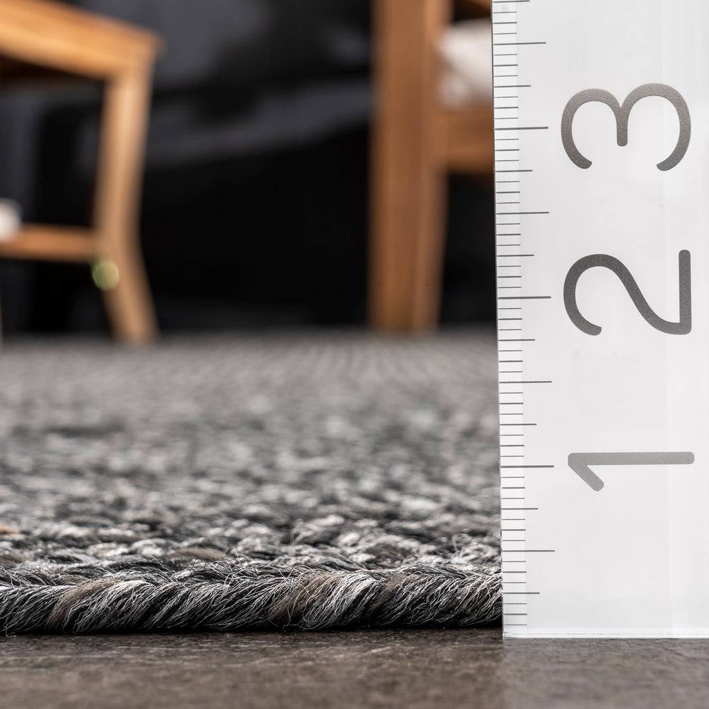 Everywhere Hand-Braided Indoor/Outdoor Rug | Charcoal