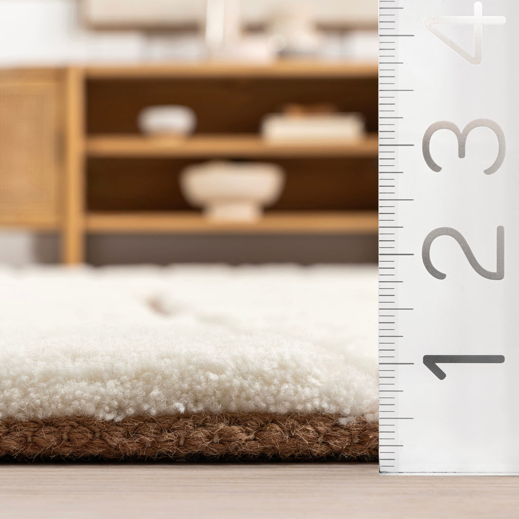 Brega Geometric New Zealand Wool Rug | Cream