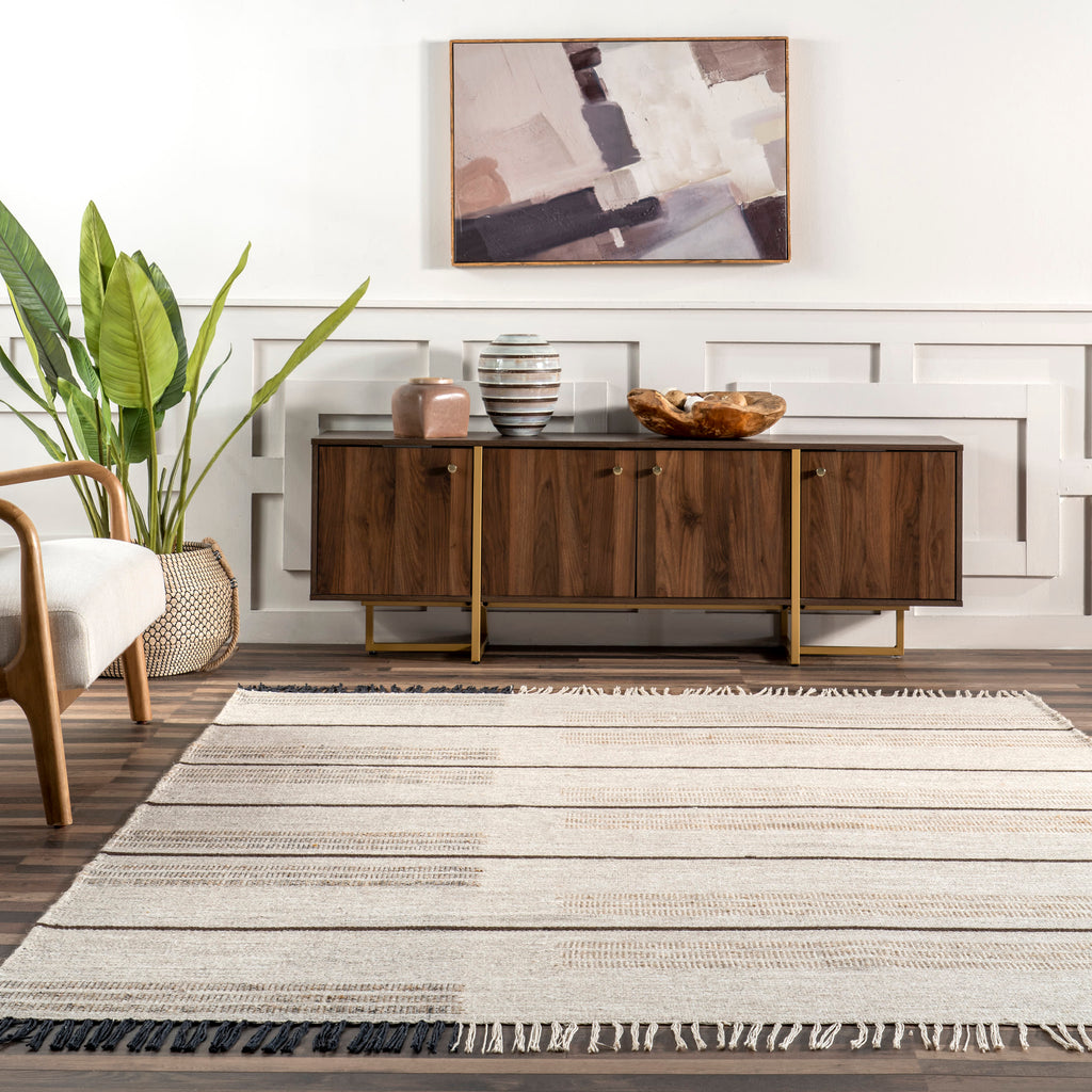 Zeta Wool Faded Rug | Beige