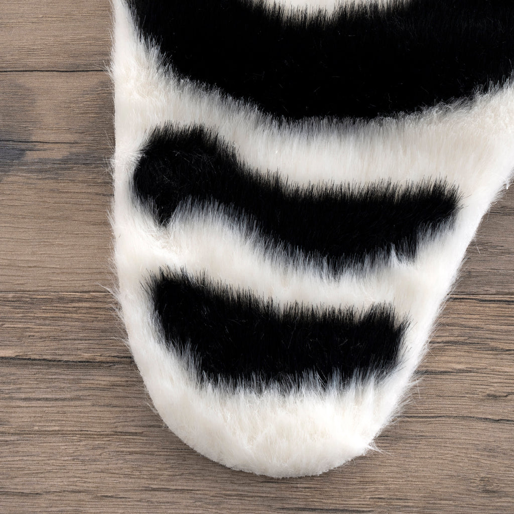Clara Zebra Washable Rug | Black