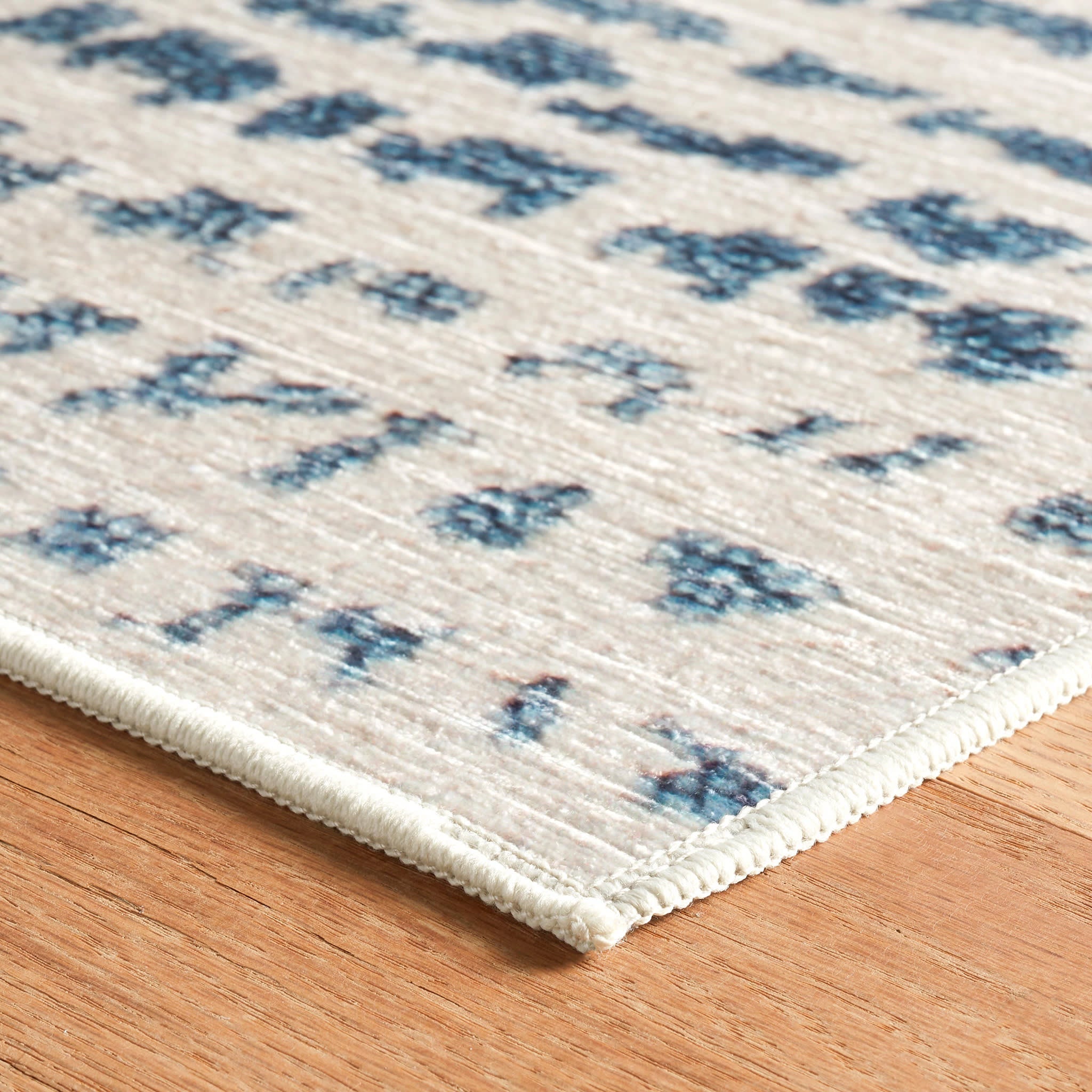 Shepherd Machine Washable Rug | Moonlight