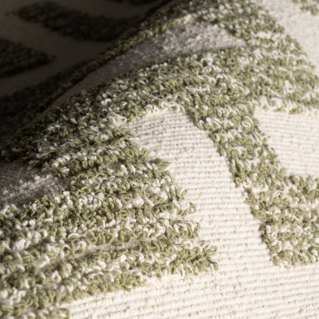 Riel Bohemian Geometric Wool Rug | Green