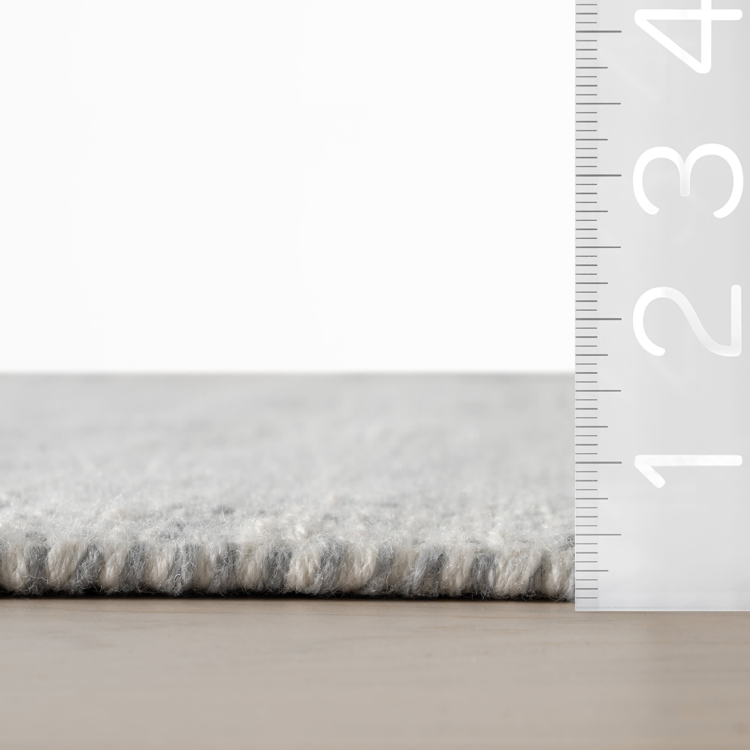 Pebble Handwoven Performance Rug | Grey
