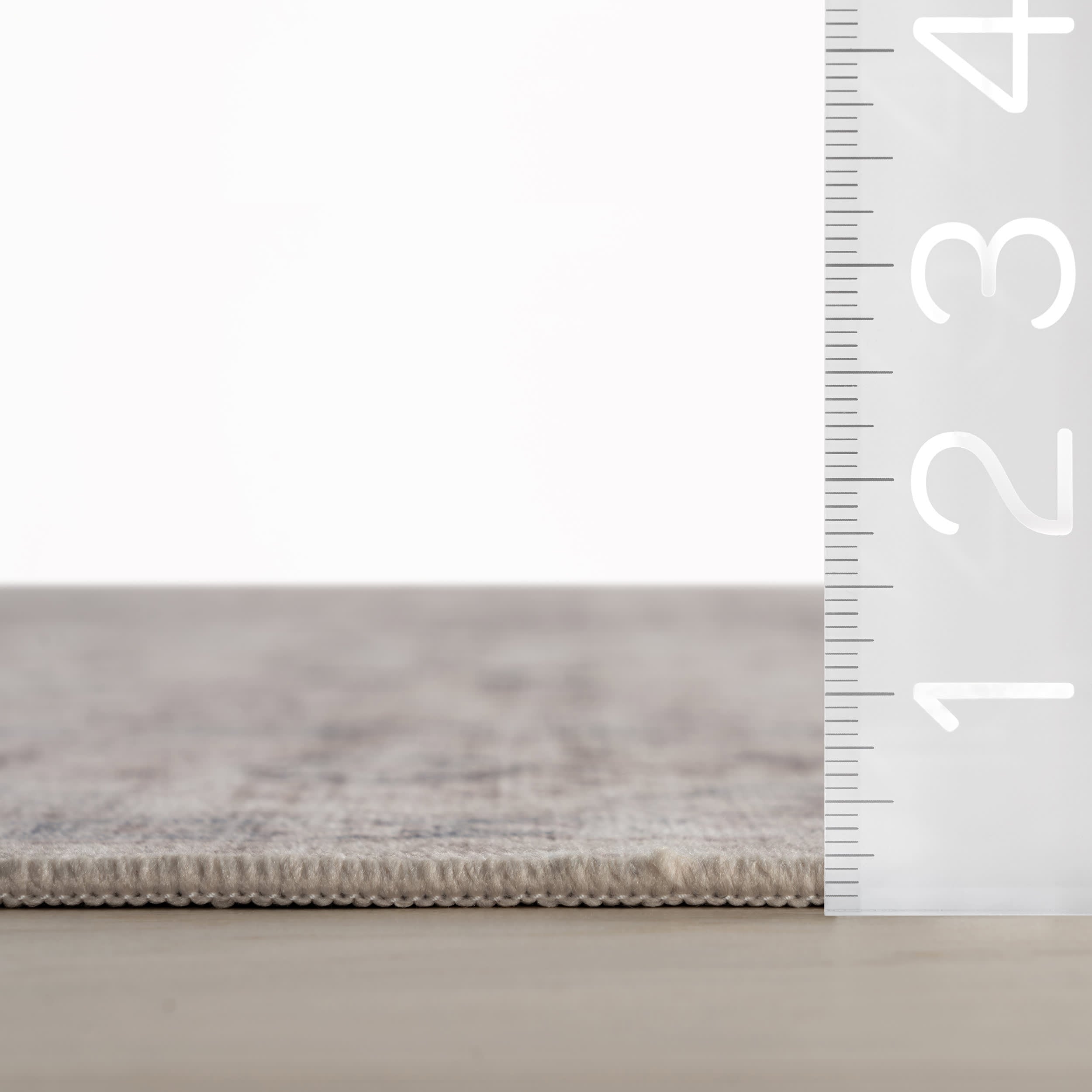 Clanese Oriental and Persian Washable Rug | Grey