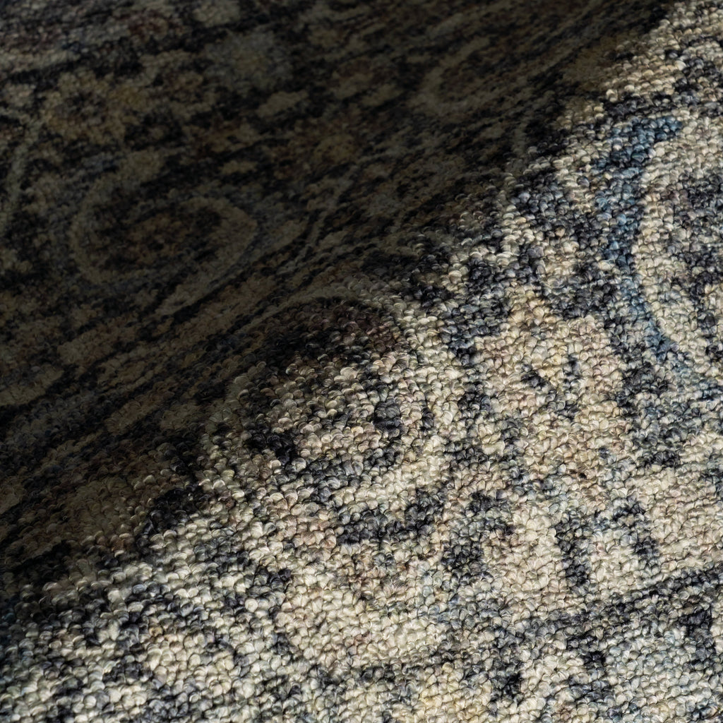 Calvaya Traditional Bordered Washable Rug | Blue