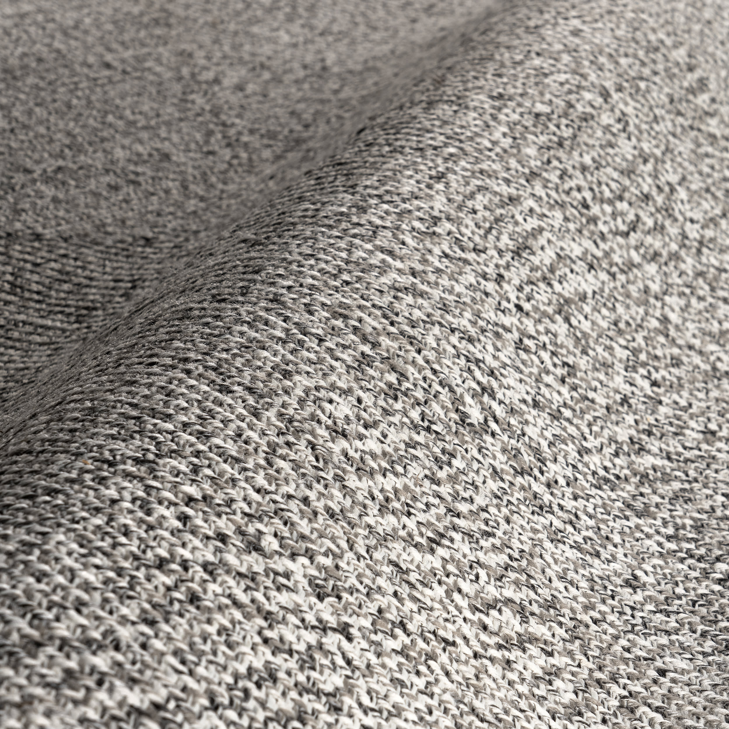 Everywhere Hand-Braided Indoor/Outdoor Rug | Salt And Pepper