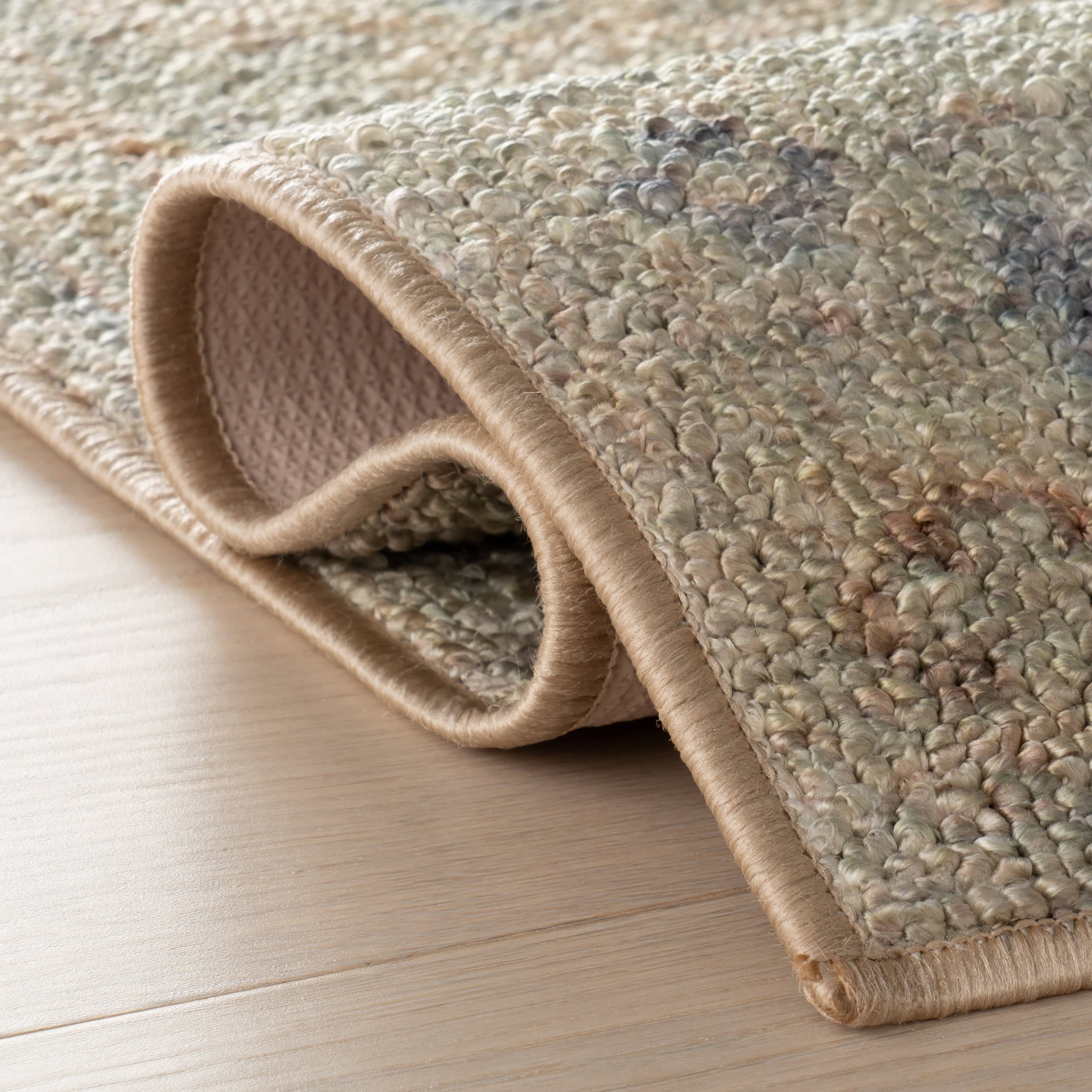 Viret Traditional Bordered Washable Rug | Blue