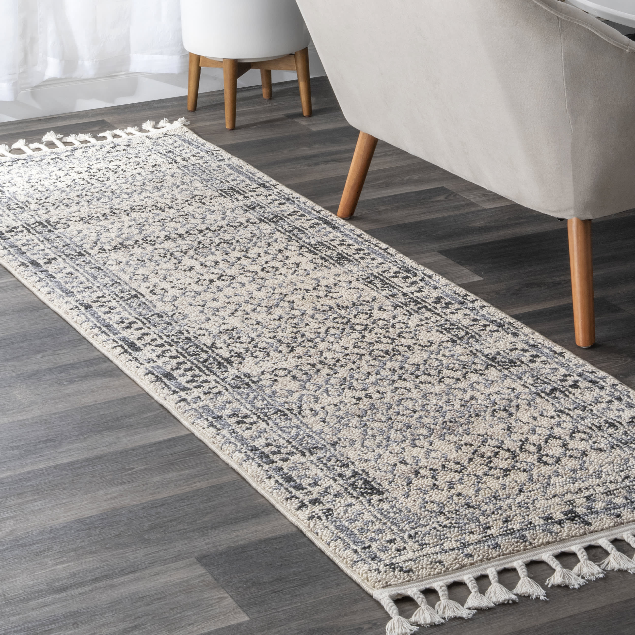 Checkered Diamonds Tassel Rug | Ivory