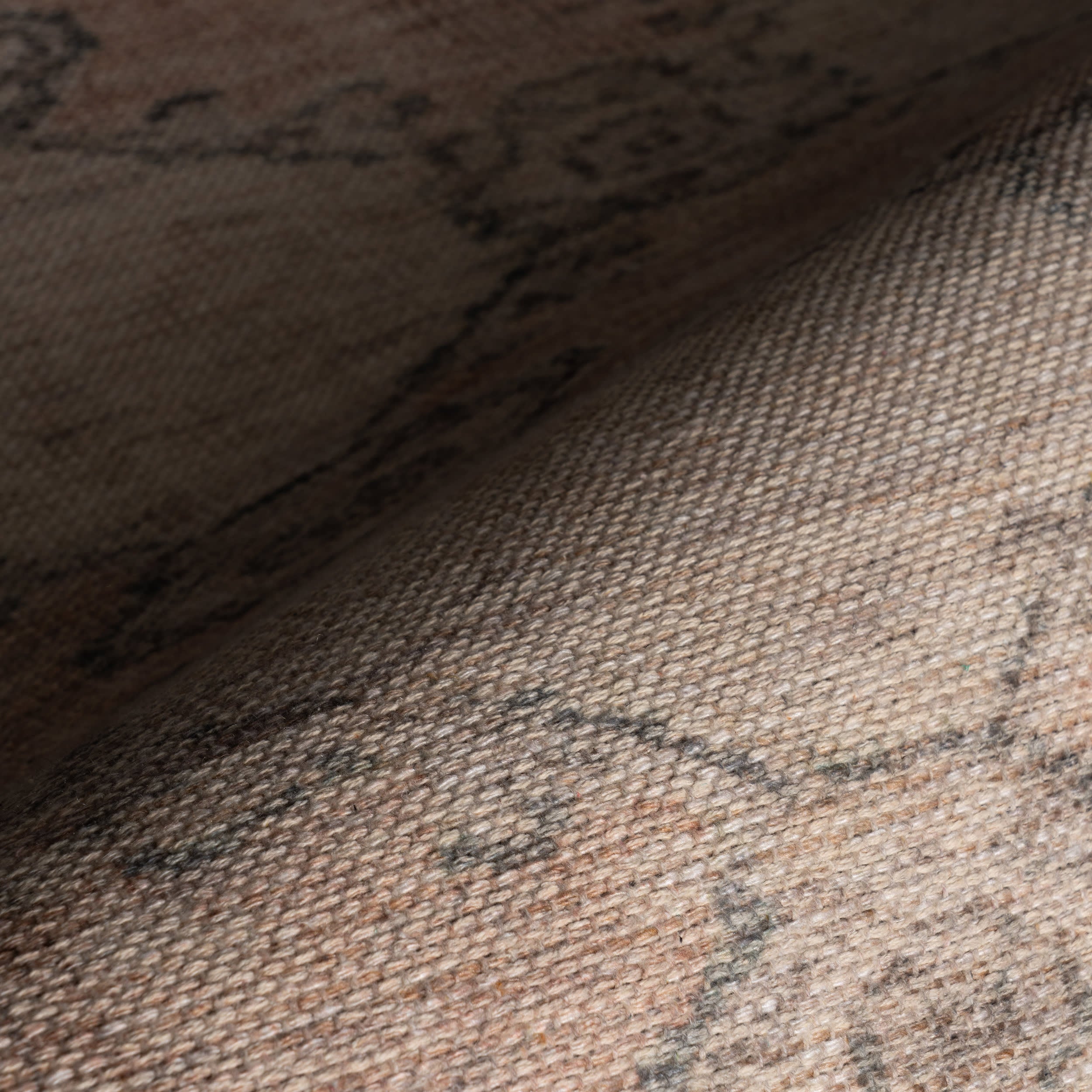 Sahi Traditional Diamond Washable Rug | Peach