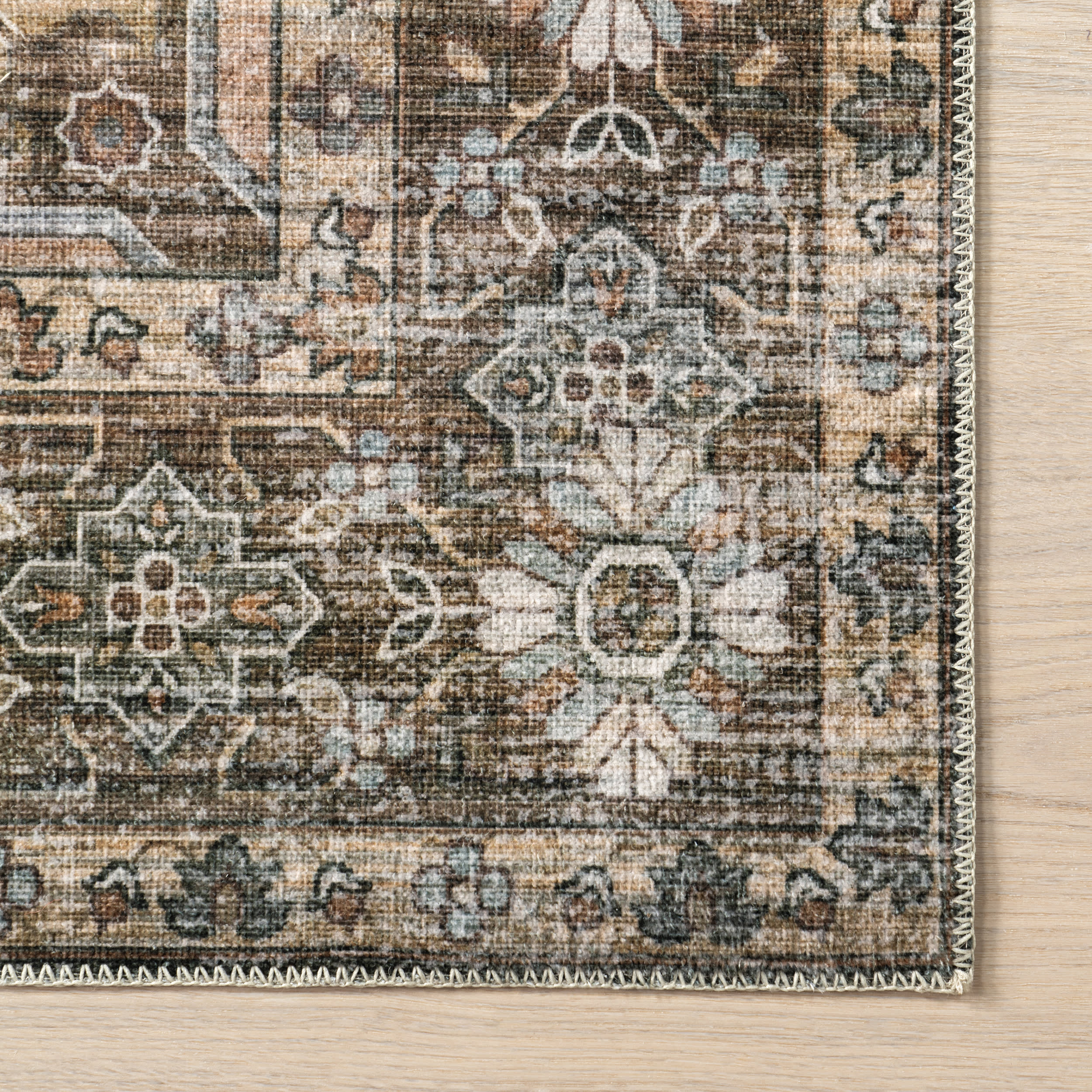 Zella Washable Vintage Rug | Light Brown