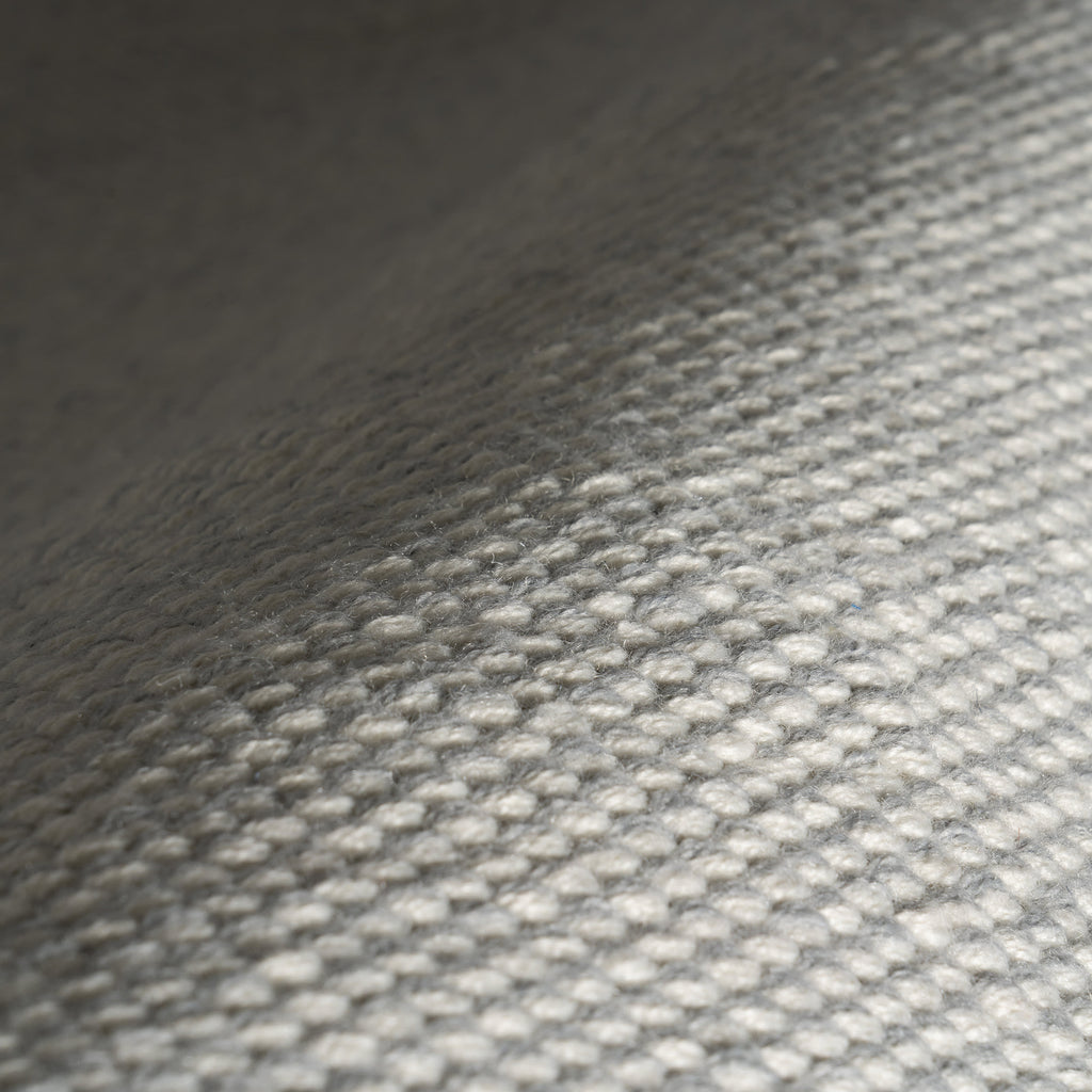 Pebble Handwoven Performance Rug | Grey