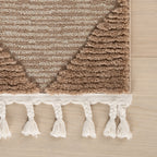 Aylin Diamond Tasseled Rug | Tan
