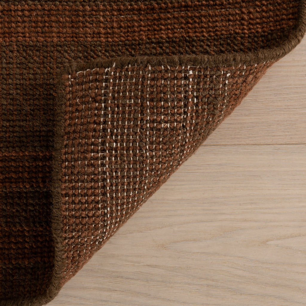 Oriya Wool Modern Transitional Rug | Rust