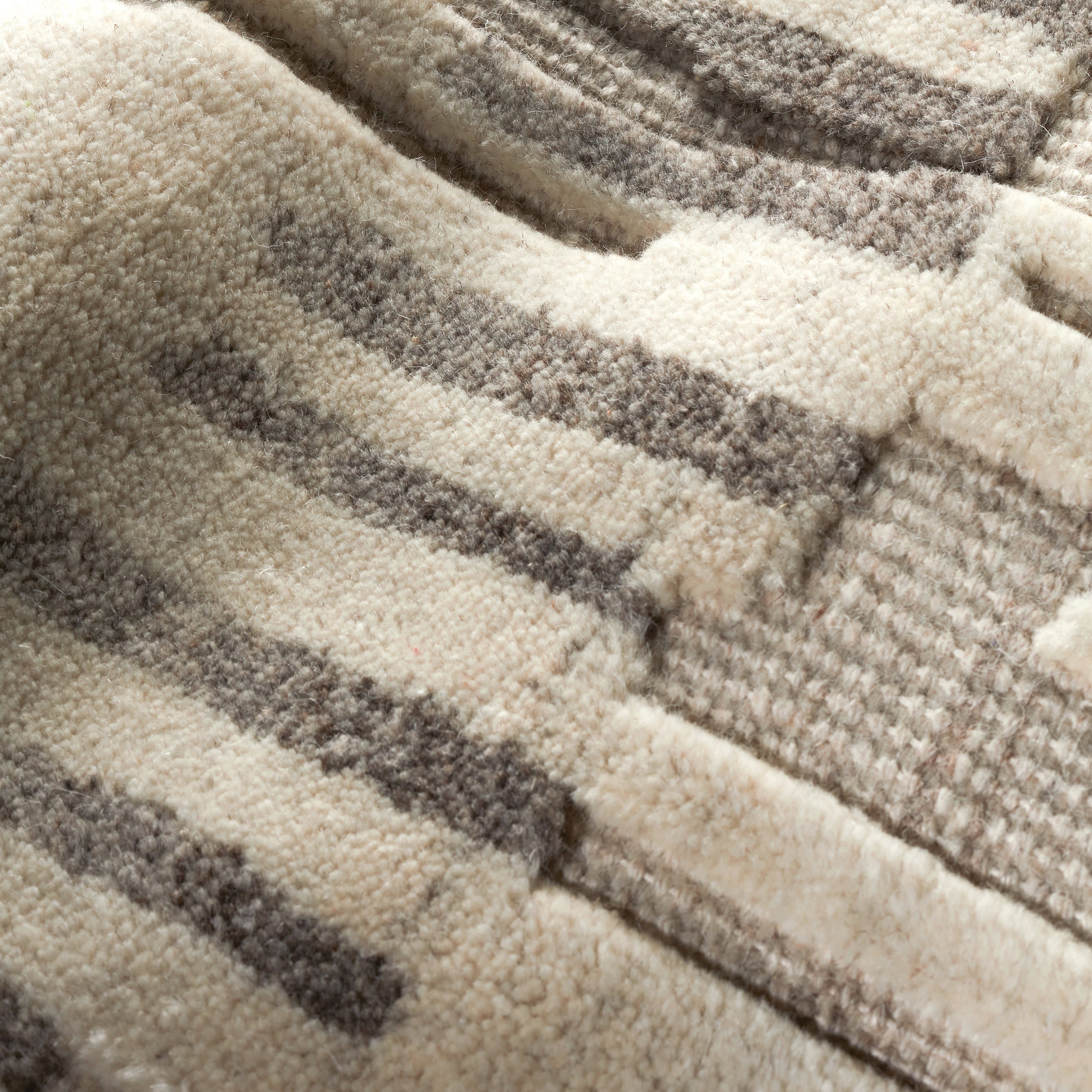 Hicks Hand Knotted Wool Rug | Natural
