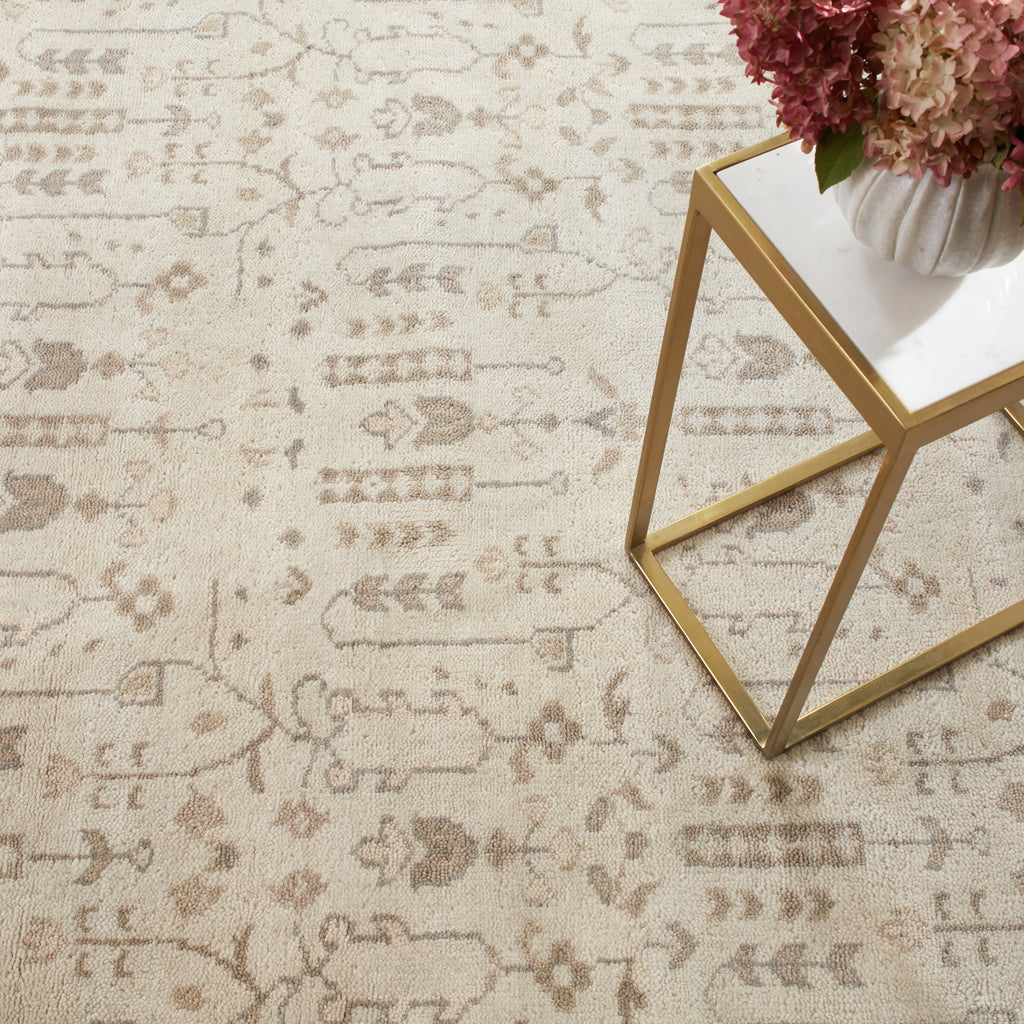Dara Hand Knotted Wool Rug | Cream